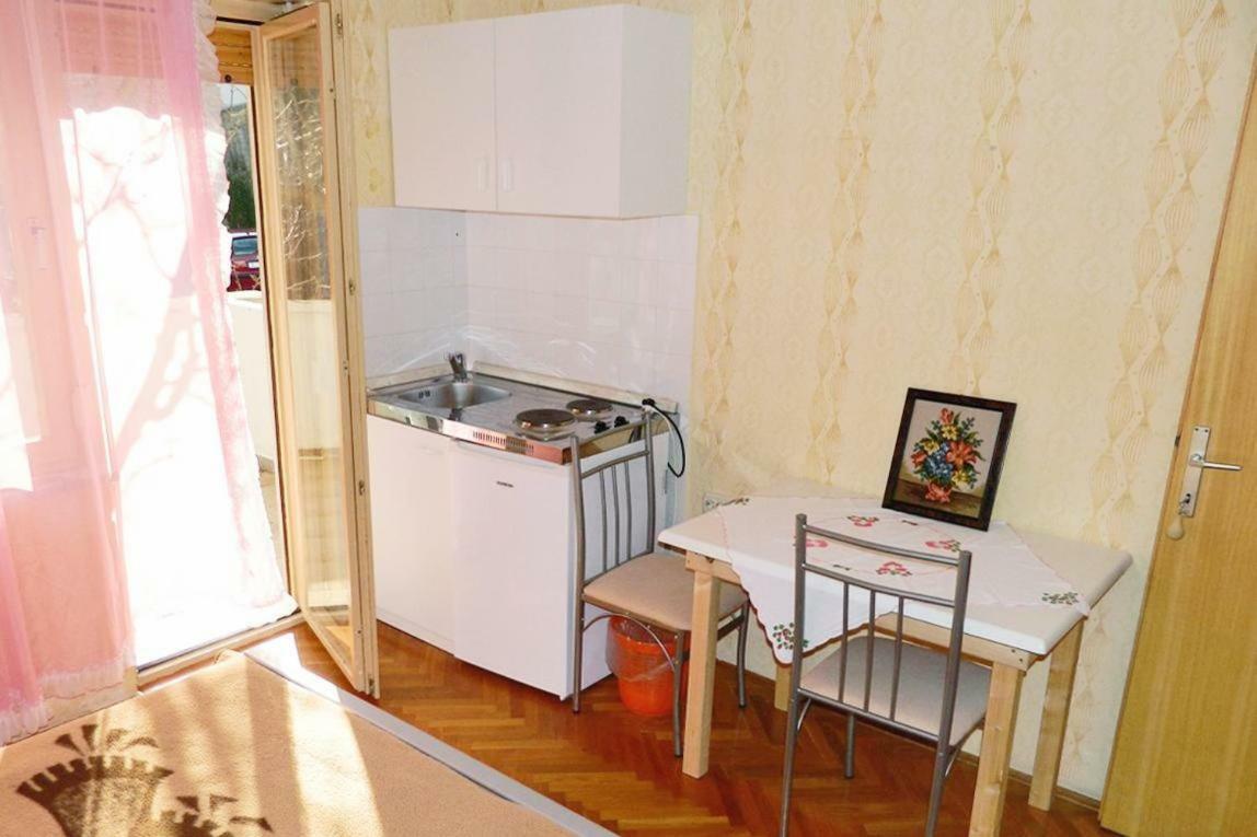 Studio Palit 3195A Exteriér fotografie